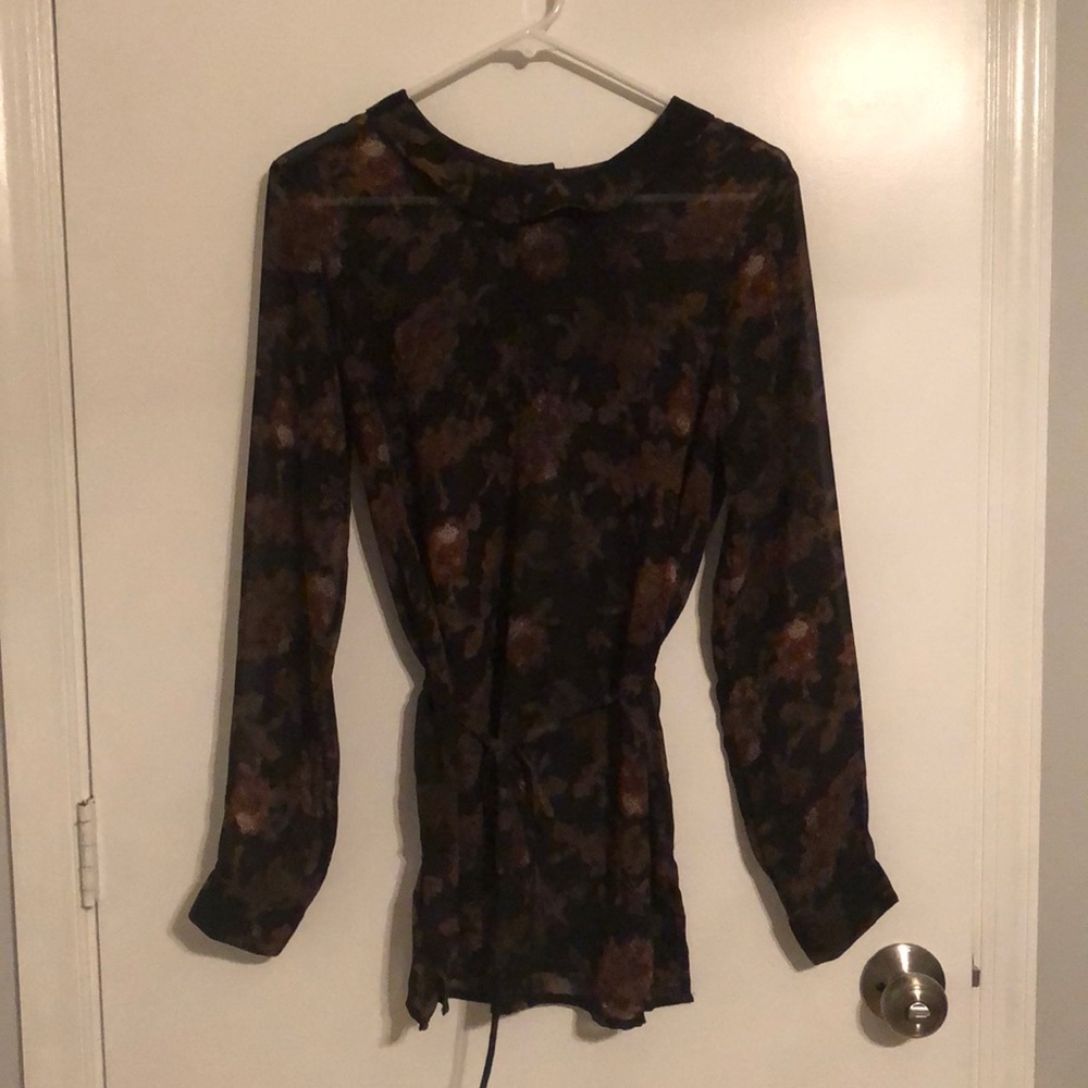 Obey tunic top